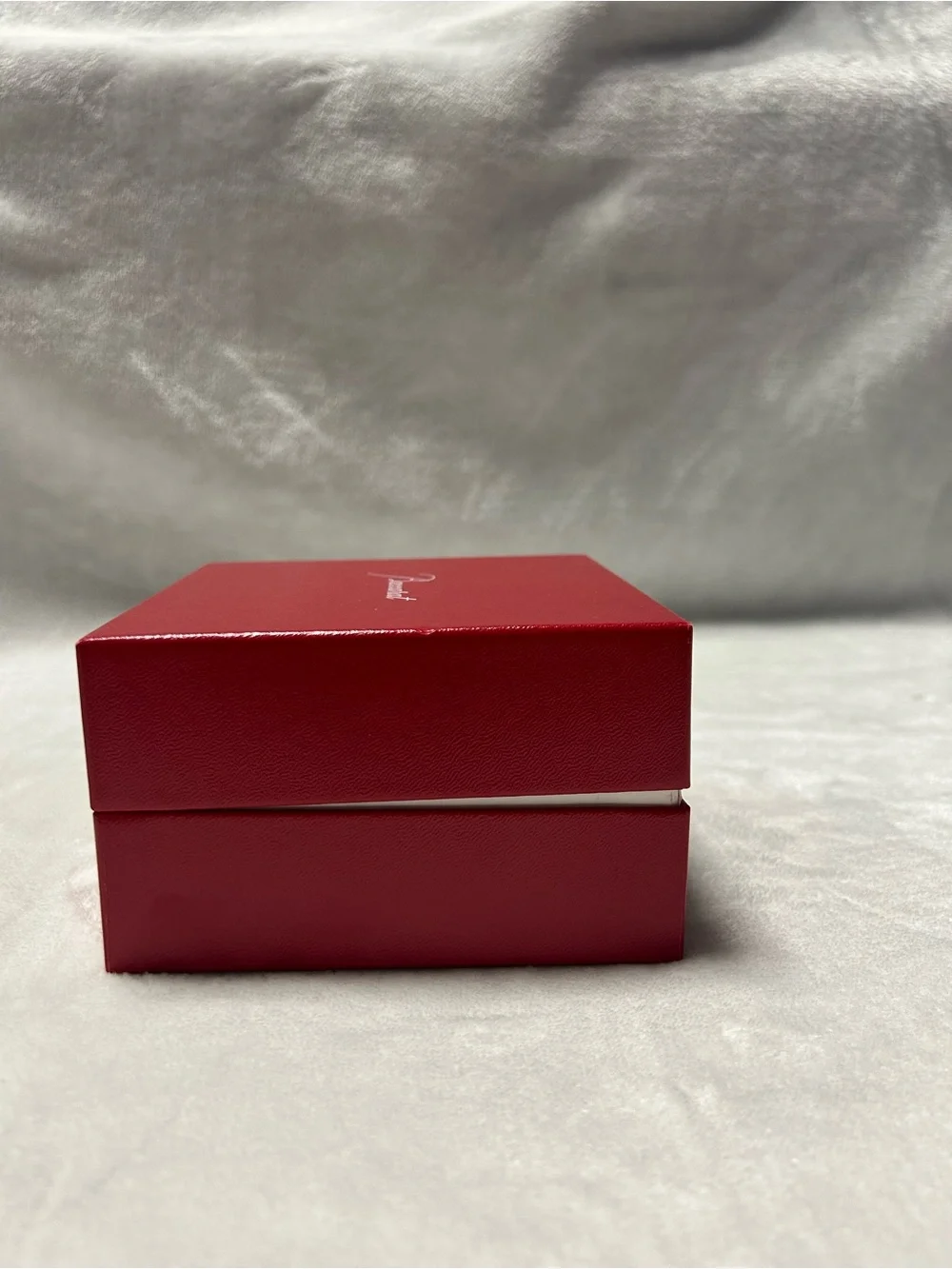 Baccarat red small